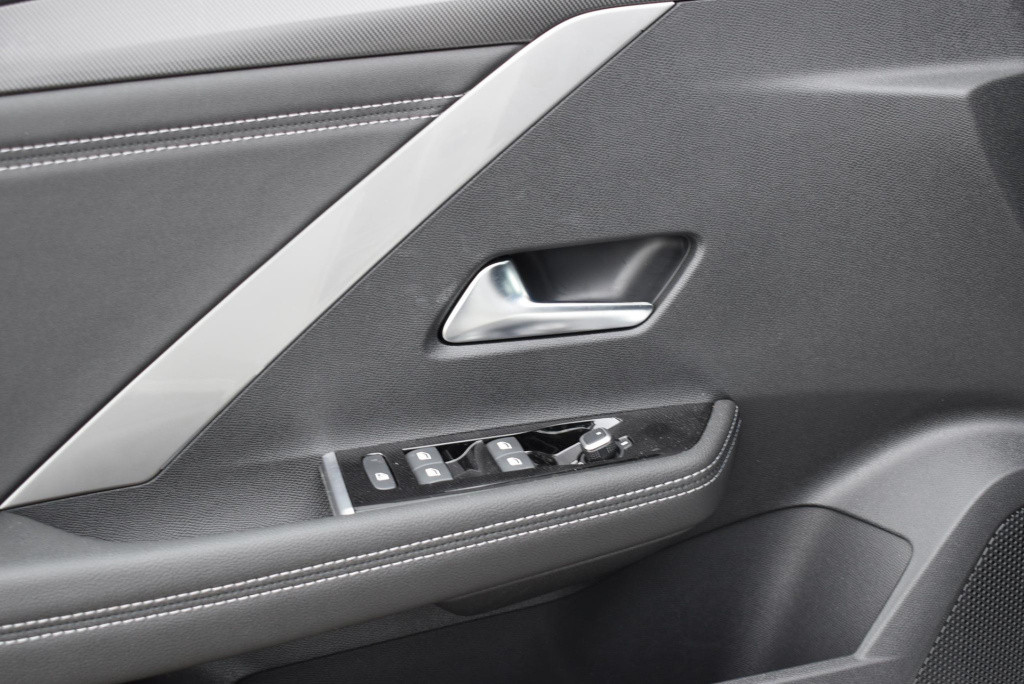 Opel Astra sports tourer 1.2 gs line automaat || van mossel voorraadvoordee