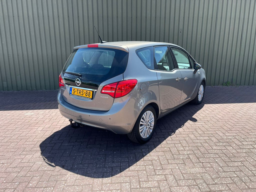 Opel Meriva 1.4 turbo business+