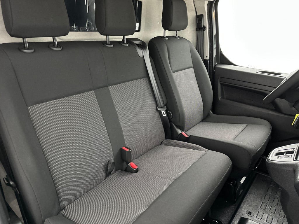 Opel Vivaro-e combi electric l3 75 kwh | camera | apple carplay & android a