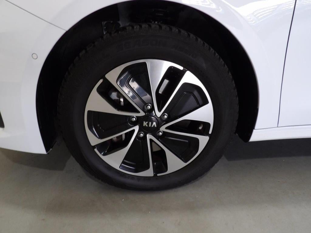 Kia Cee'd 1.6 gdi phev 141pk dct6 dynamicplusline