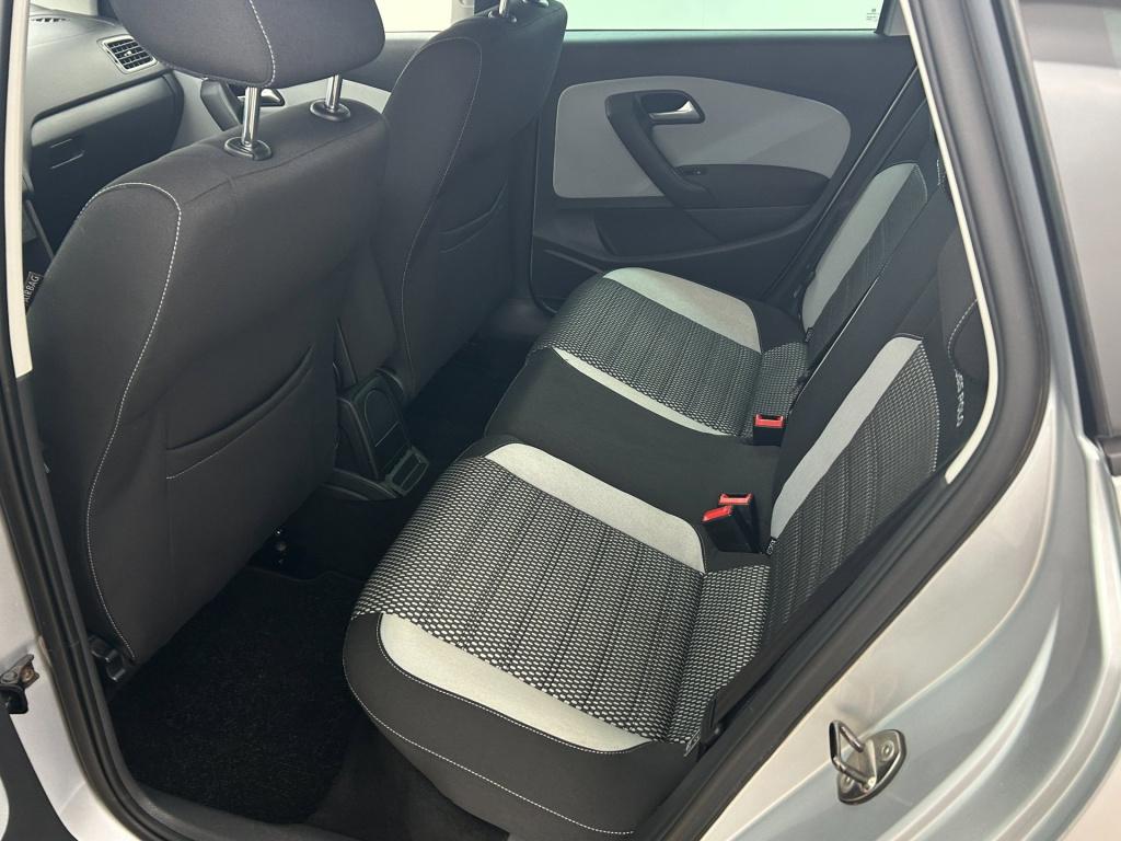 Volkswagen Polo occasion 1.4-16v cross | grijs | tweedehands volkswagen pol