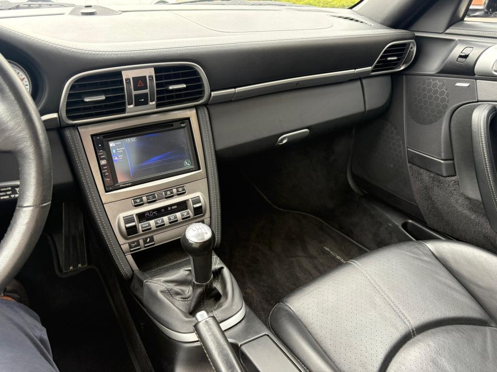 Porsche 911 3.8 carrera 4s