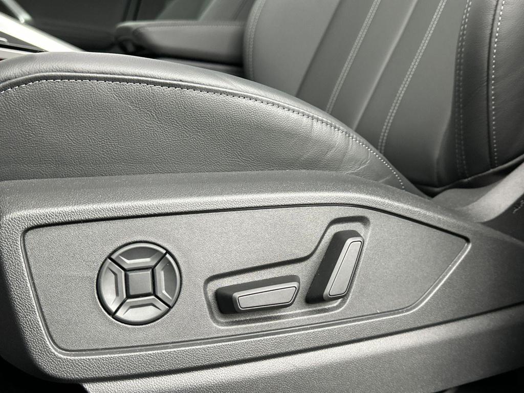 Audi Q5 s edition competition e-hybrid 270 kw / 367 pk suv