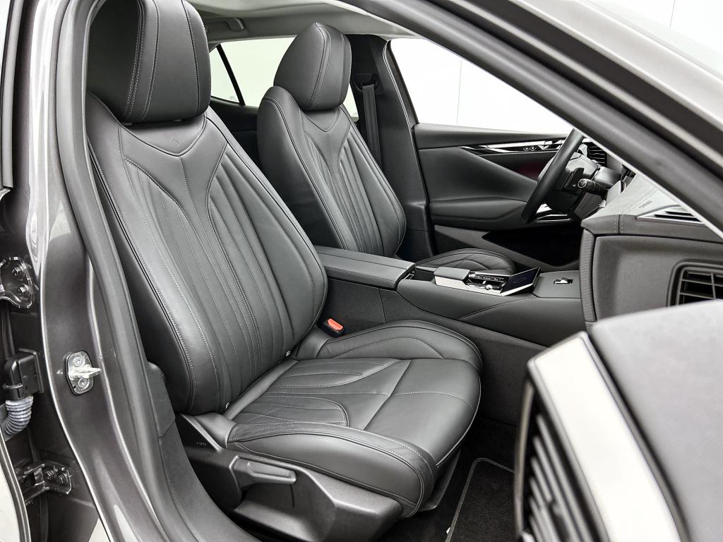 Ds Ds 4 e-tense 225pk automaat rivoli cross | rijklaar | schuifdak | adapti