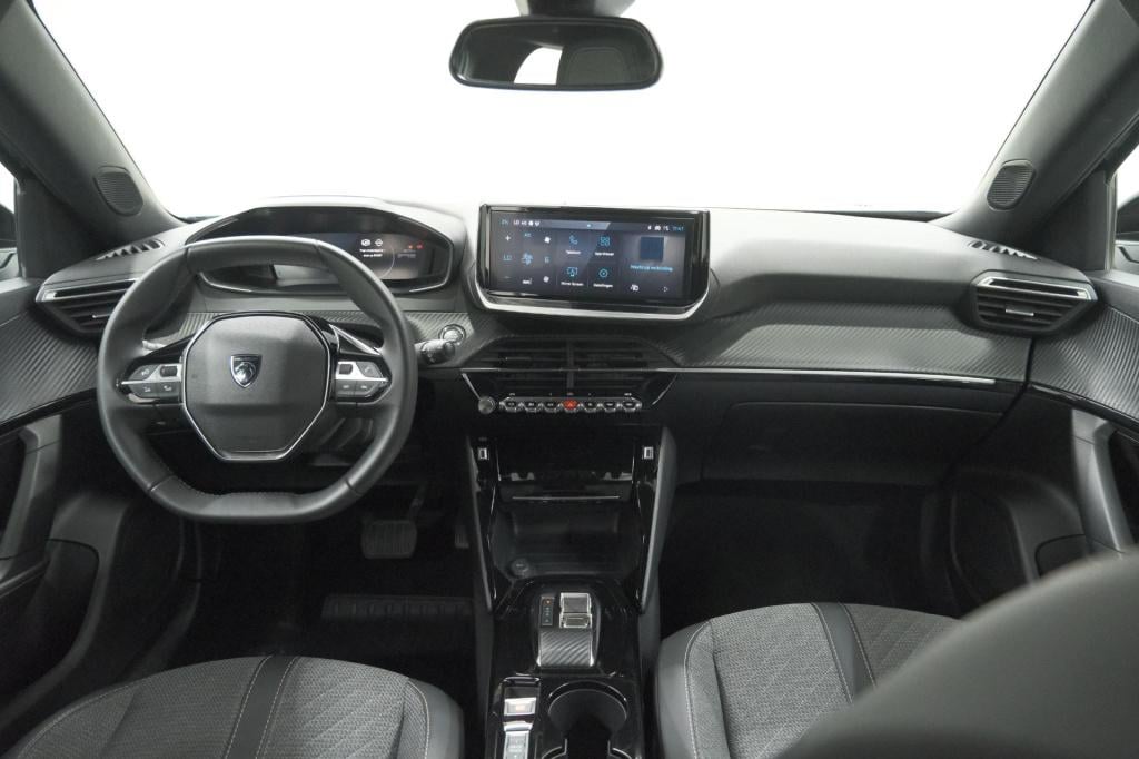 Peugeot E-2008 ev allure avantage 54 kwh | 97,8% soh | 11 kw lader | apple 