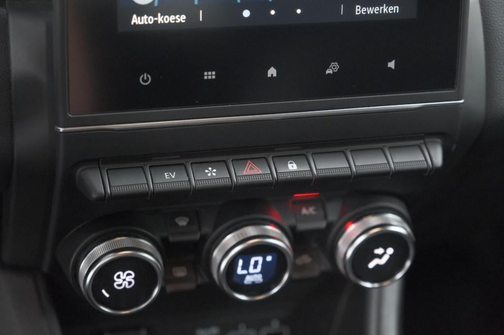 Renault Captur 1.6 e-tech full hybrid 145 techno | camera | navigatie | par
