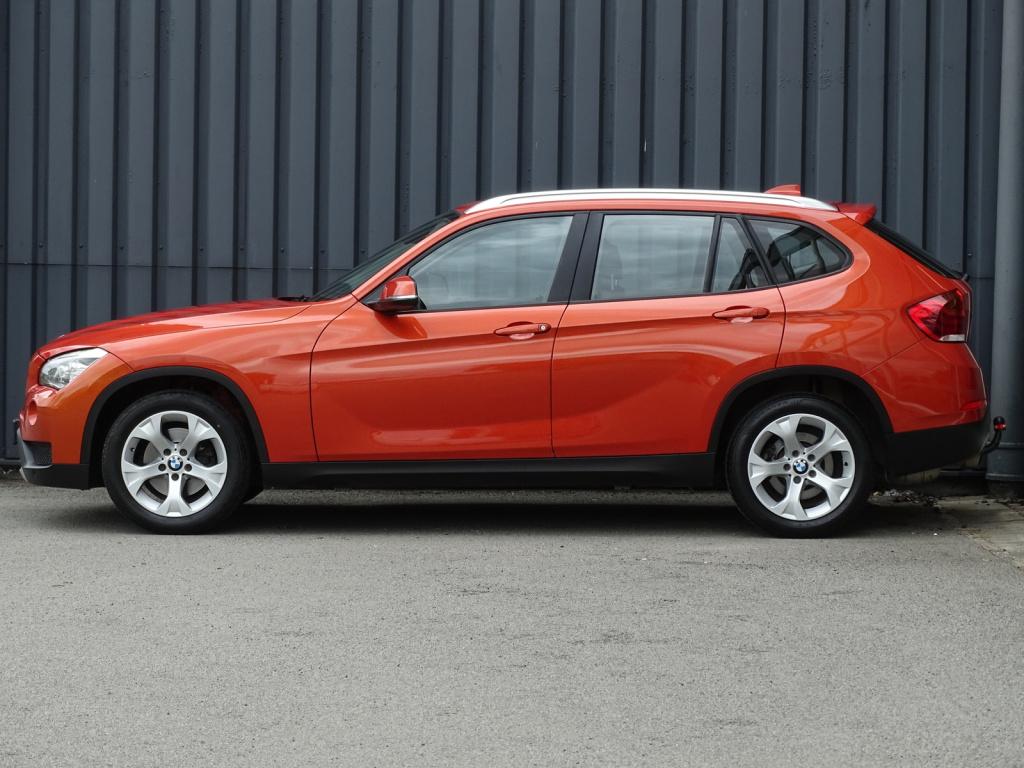 BMW X1 sdrive20i upgrade edition automaat | leder | navi