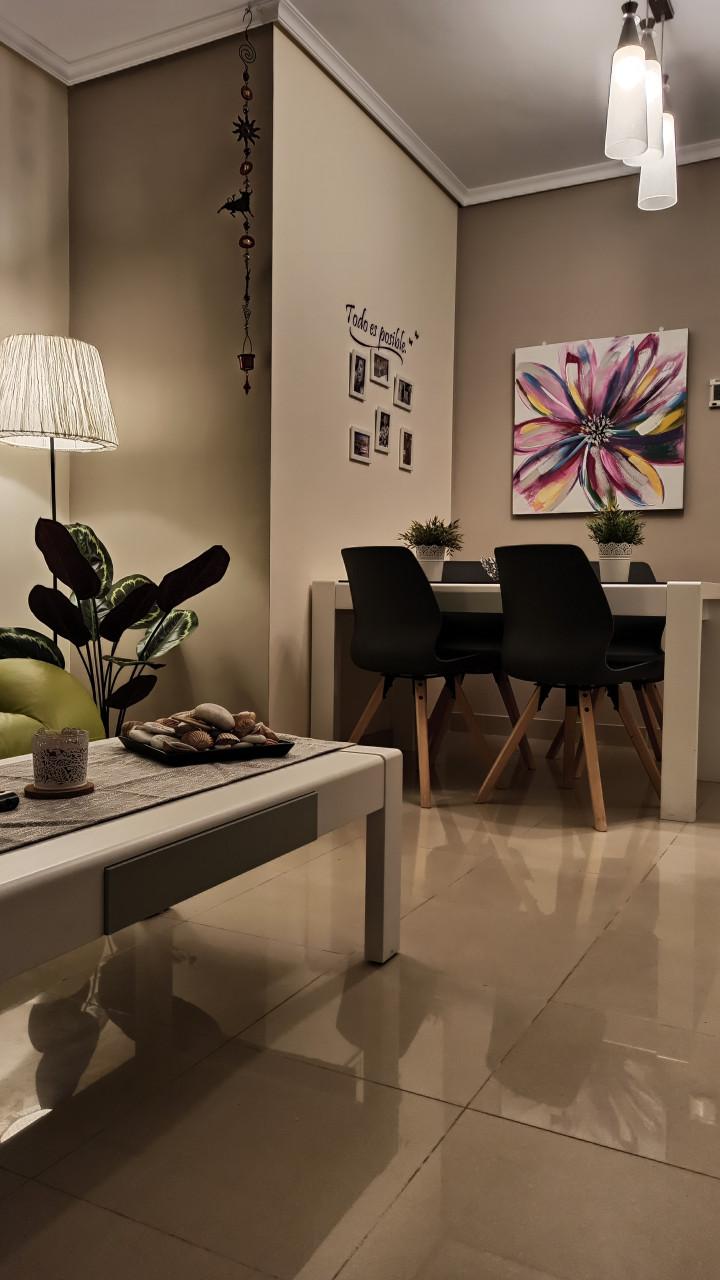 Geniet van een fabuleus uitzicht vanaf uw balkon in de zon.