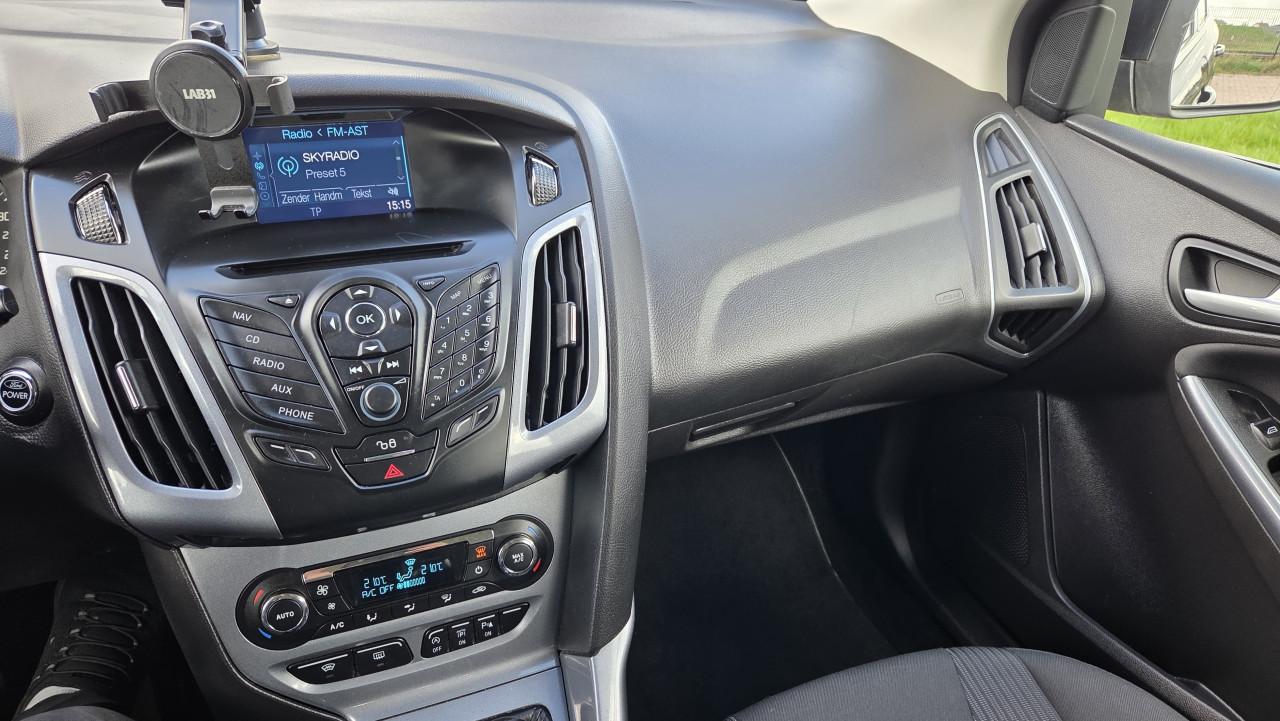 Focus 1.6  TDCI ( Diesel ) uit 2013 | Zeer nette staat | Airco | Navigatie