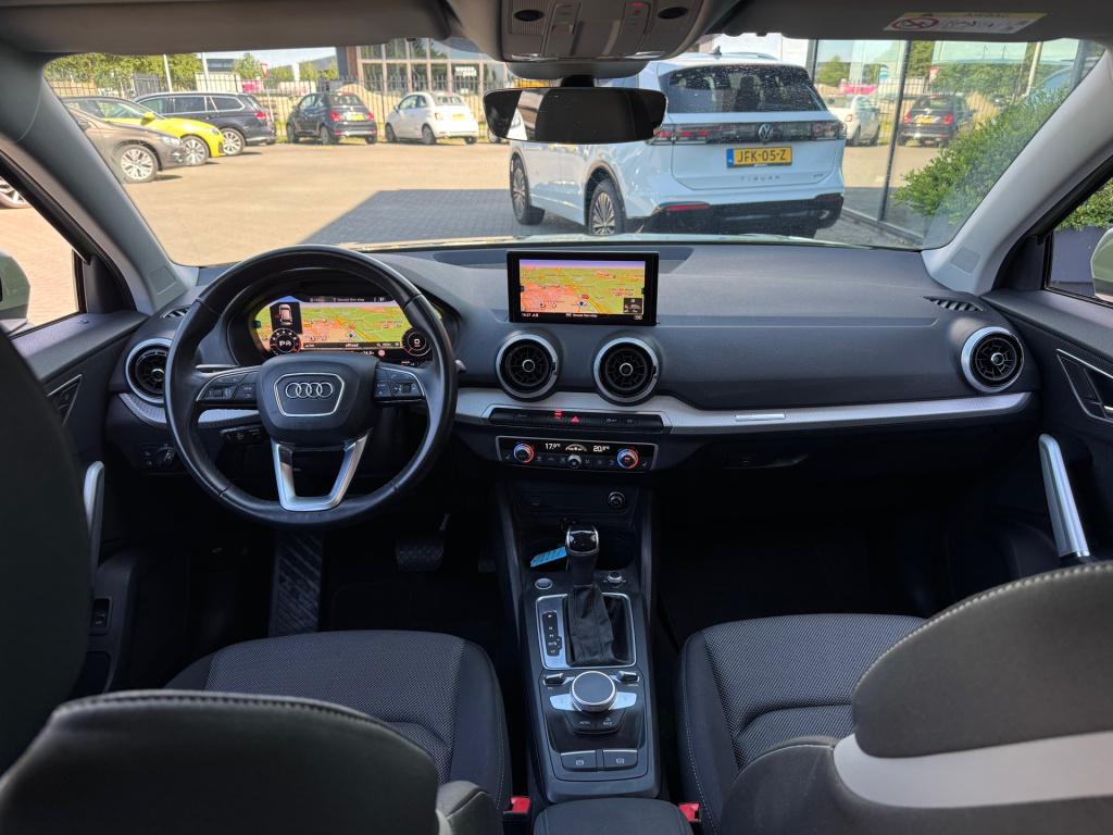 Audi Q2 35 tfsi s-line * keyless * virtual cockpit * stoelverwarming * carp