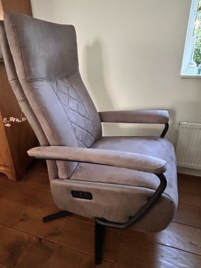Te koop elektrische drasi en relaxfauteuil met accu
