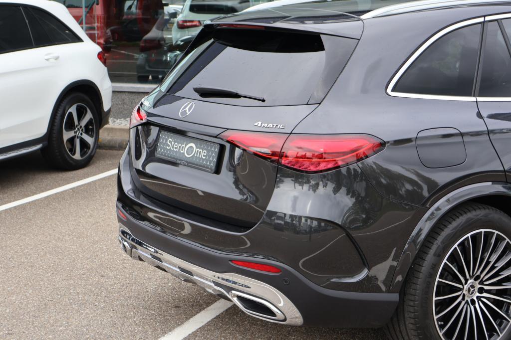 Mercedes-Benz Glc 300e 4matic amg l airmatic l gestuurde achteras l panoram