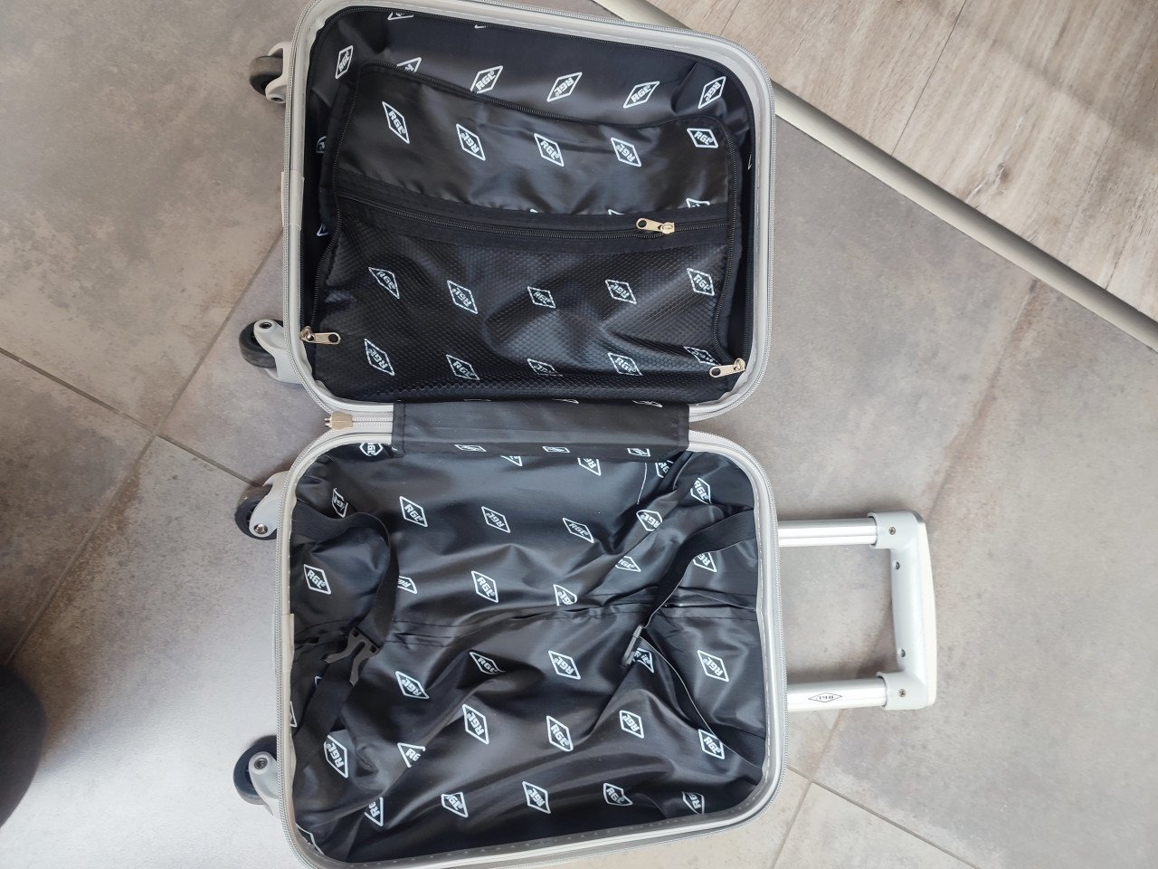 Kleine bagage 40x30x20