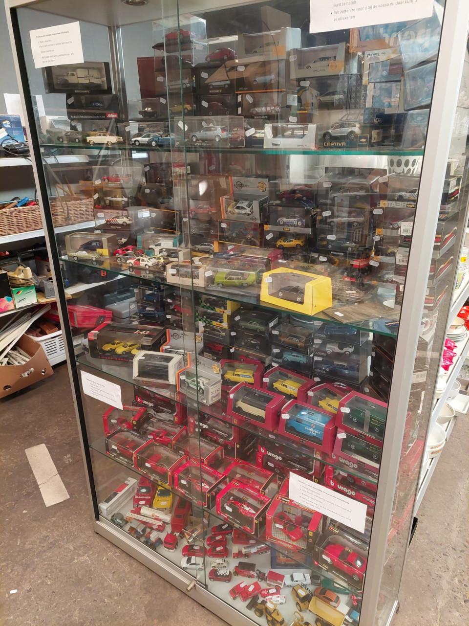 Opel miniaturen en overige