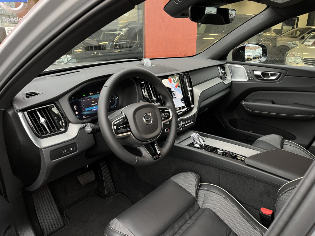 Volvo XC60 2.0 t8 awd polestar engineered | bowers&wilkins | pano | 22 inch