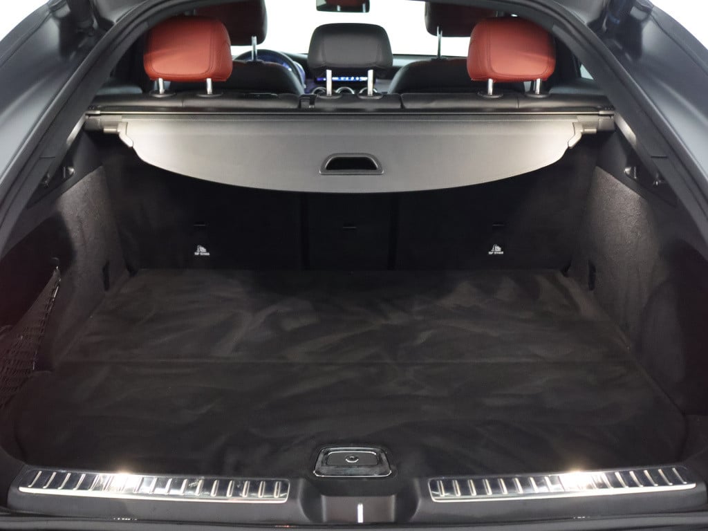 Mercedes-Benz Glc coupé 200 premium plus | shuifdak | trekhaak | burmester 