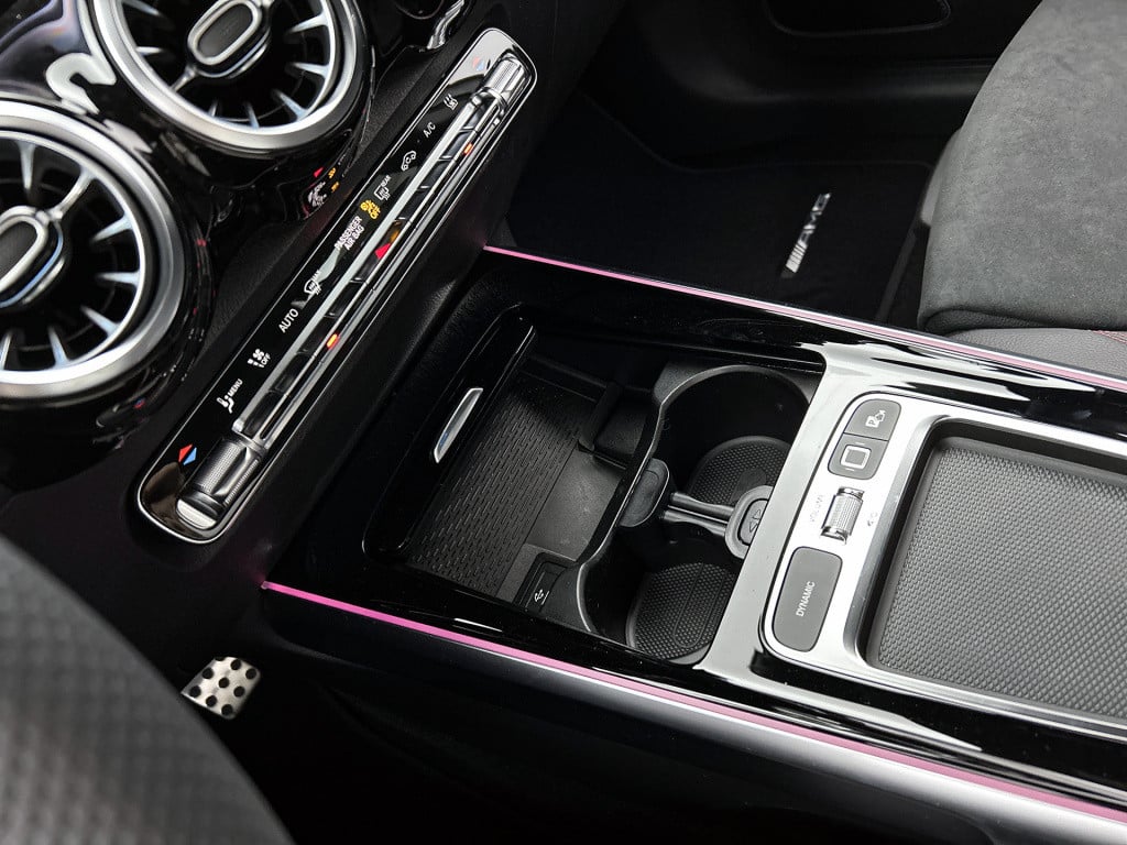 Mercedes-Benz Eqb 250+ business solution amg 71 kwh | premium pakket | park