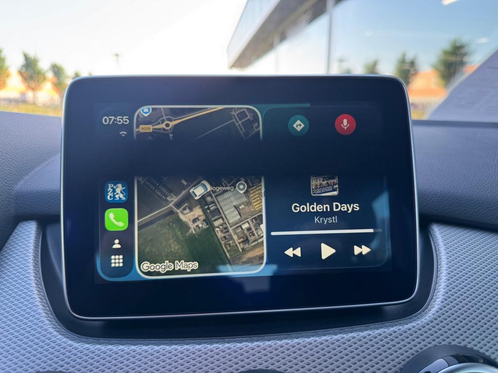Mercedes-Benz B-Klasse 180 urban automaat , apple-carplay , led