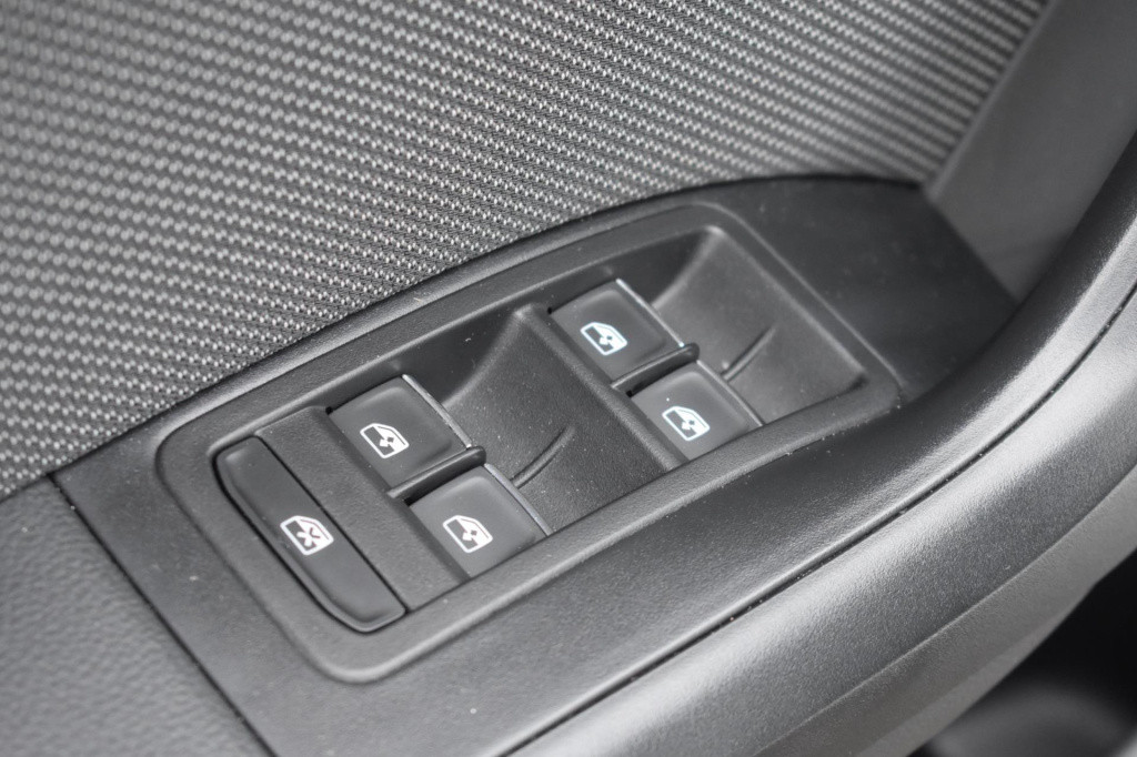 Seat Ateca 1.5 tsi xcellence | camera | led | stoelverwarming | apple carpl