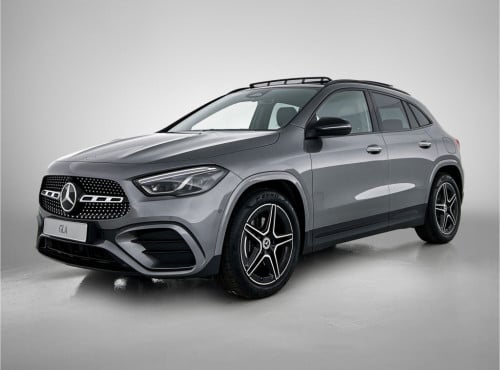 Mercedes-Benz Gla-klasse 180 business solution amg | nightpakket | trekhaak