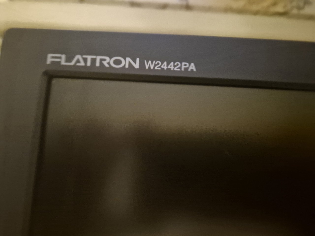 LG Flatron W2442PA 24 inch Monitor