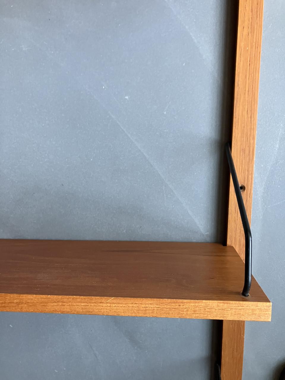 Poul Cadovius Royal System