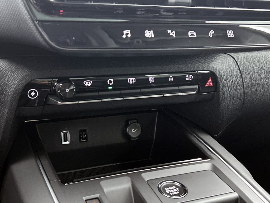 Citroen C5 Aircross 1.6 plug-in hybrid 225 business plus | rijklaar |