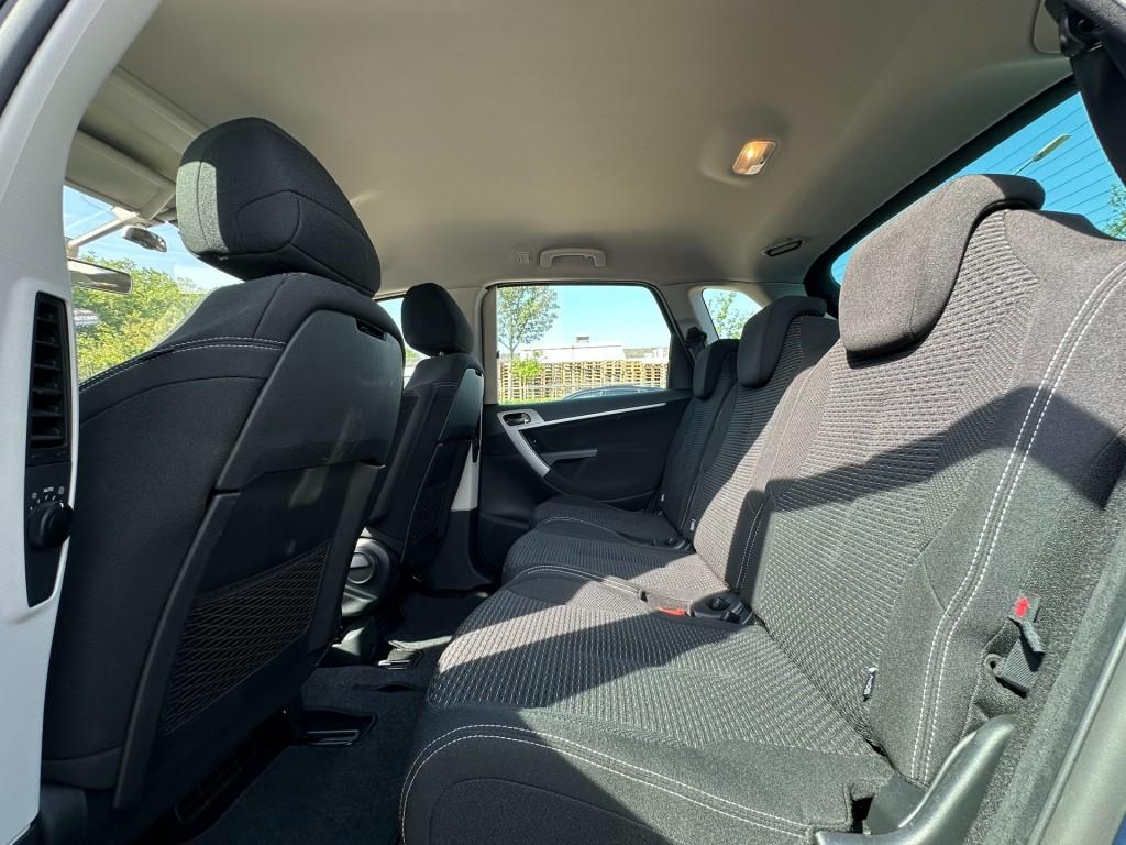 Citroen C4 Picasso 1.6 vti tendance trekhaak pdc airco