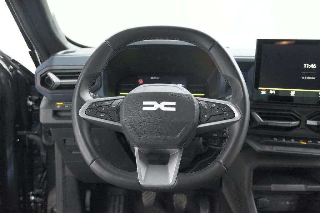 Dacia Duster mild hybrid 130 expression | camera | stoelverwarming | apple 