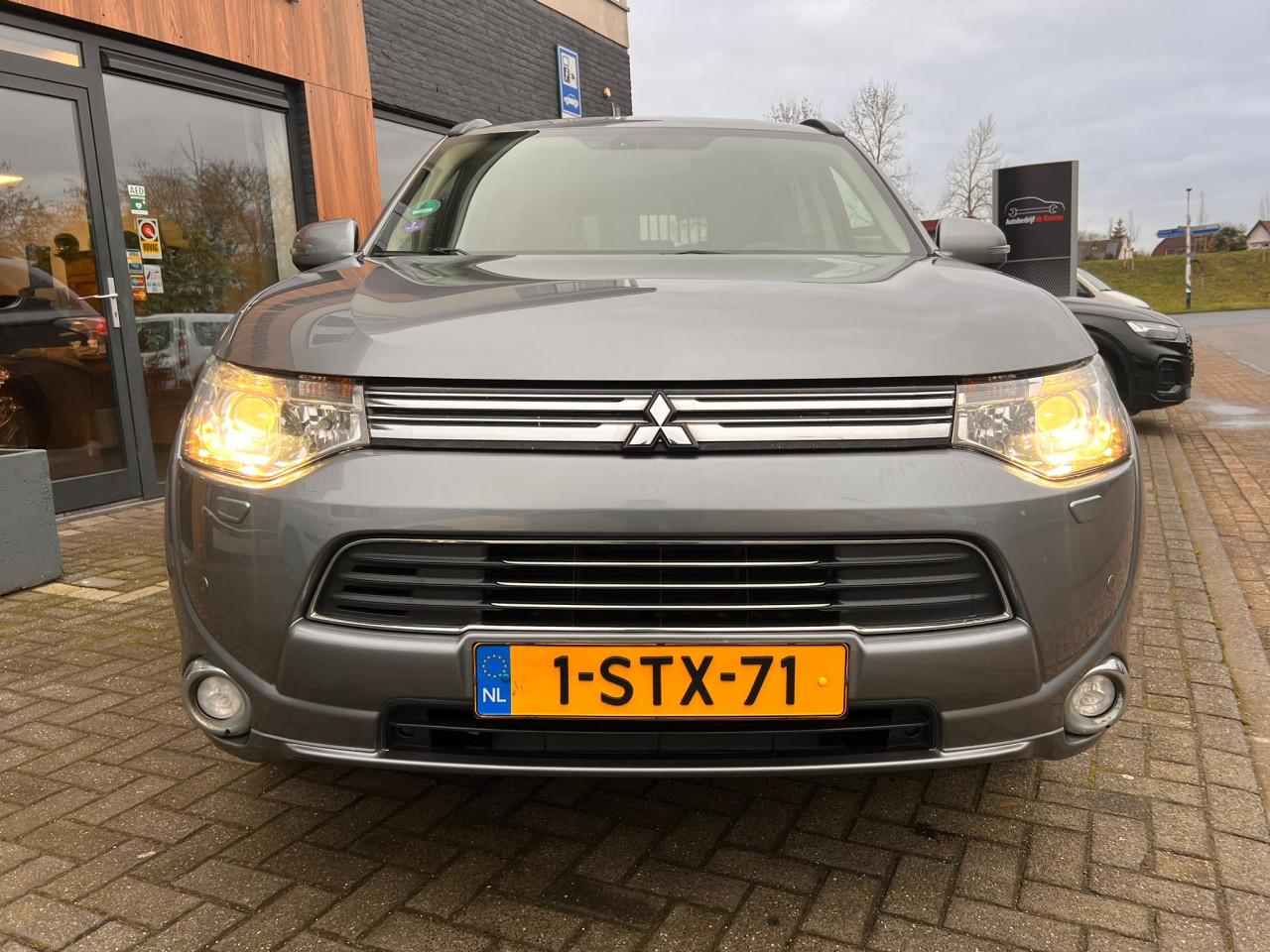 Mitsubishi Outlander 2.0 PHEV Instyle