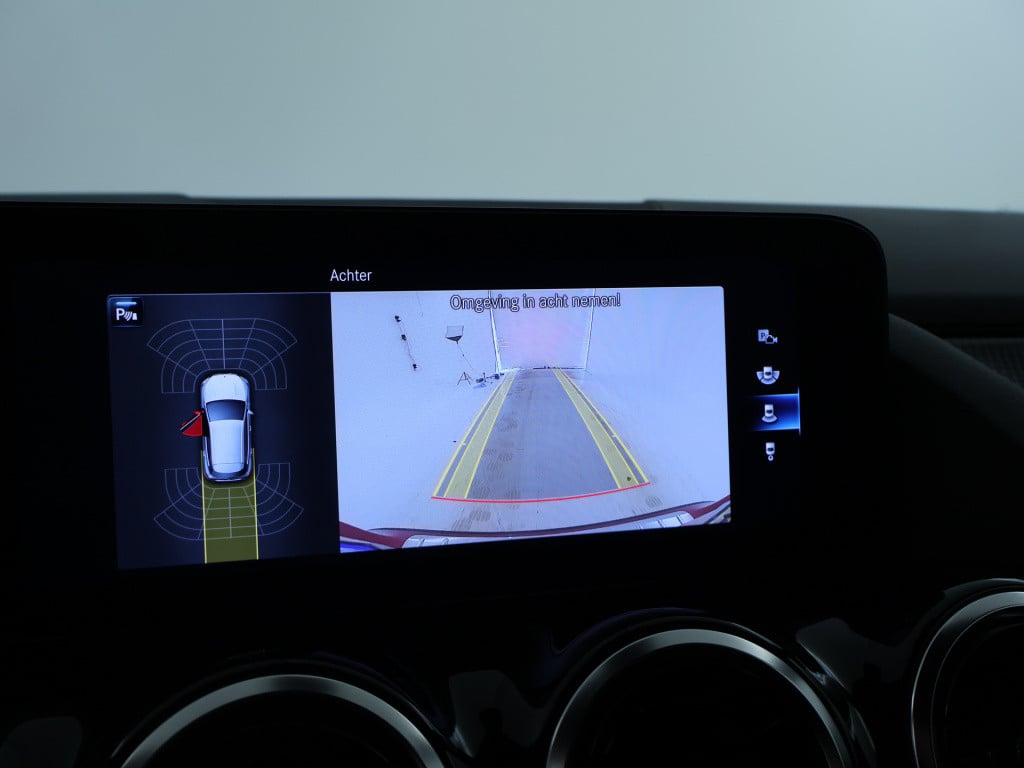 Mercedes-Benz Gla-klasse 250 e business solution luxury line apple carplay 