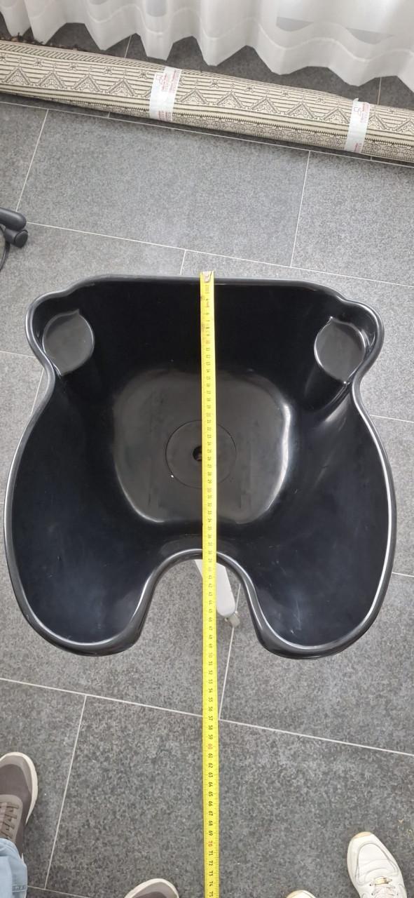 Kantelbare kapperswasbak