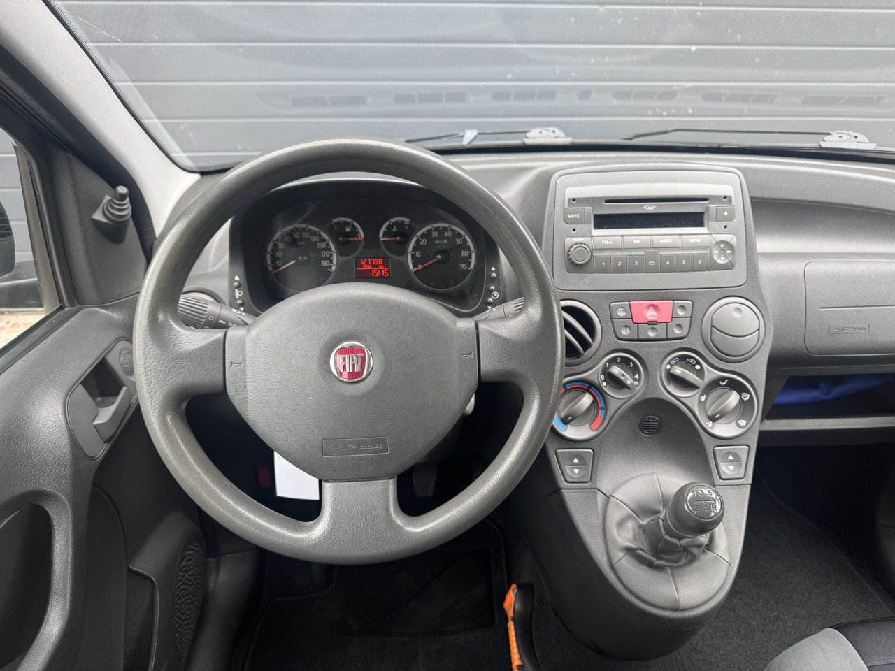 Fiat Panda 1.2 50KW Classic 5DRS 2012 Zwart Airco Apk Nap