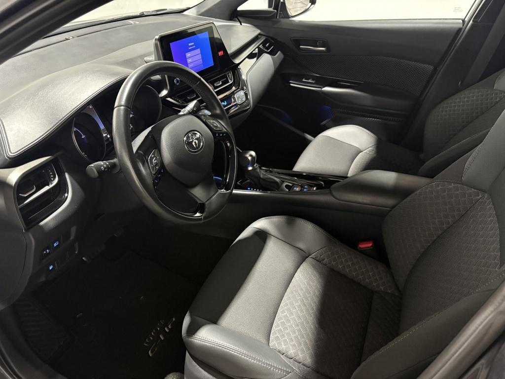 Toyota C-hr 1.8 hybrid style