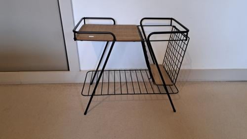 Bijzettafel industrieel