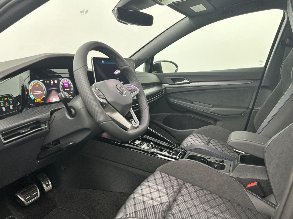 Volkswagen Golf variant r-line-edition 1.5 etsi 85 kw / 116 pk variant 7 v