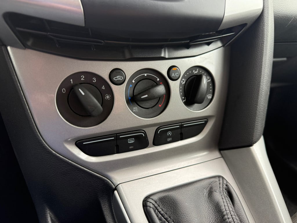 Ford Focus wagon 1.0 ecoboost lease trend