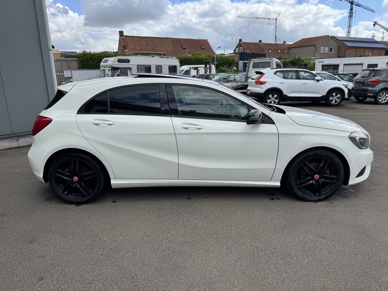 Mercedes A-Klasse 180 Amg line Benzine AIRCO ! ! !