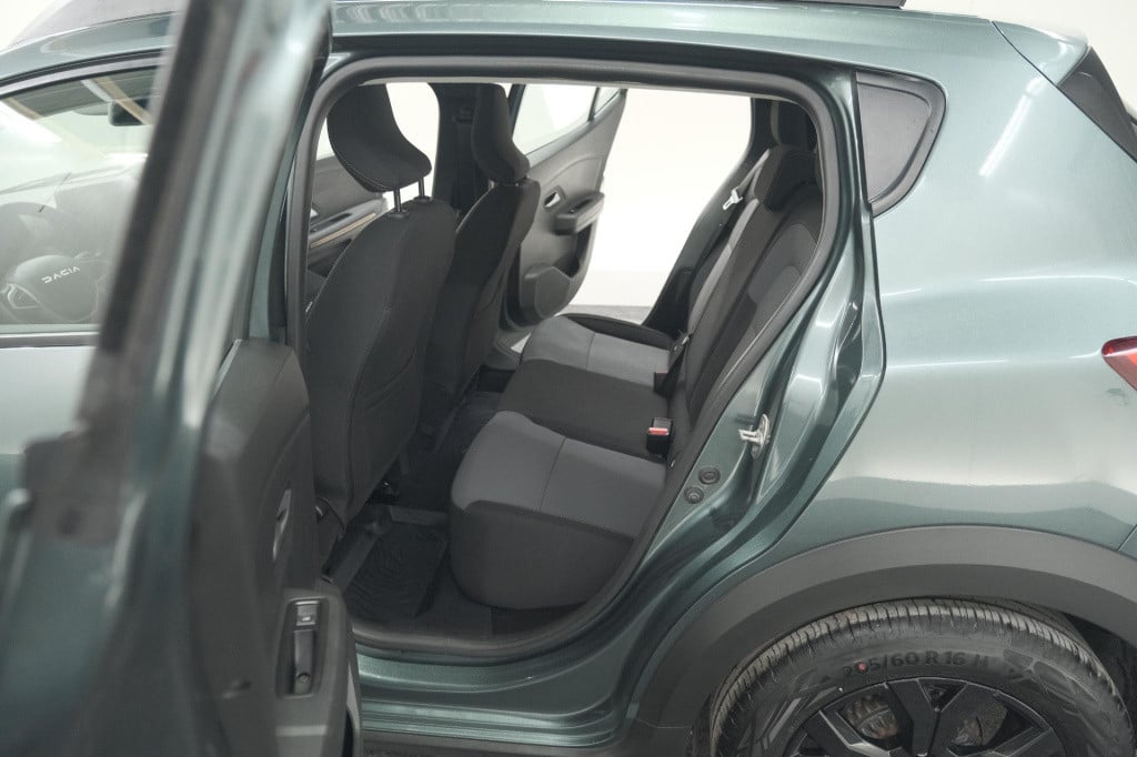 Dacia Sandero Stepway tce 90 extreme | camera | dodehoekdetectie | navigati