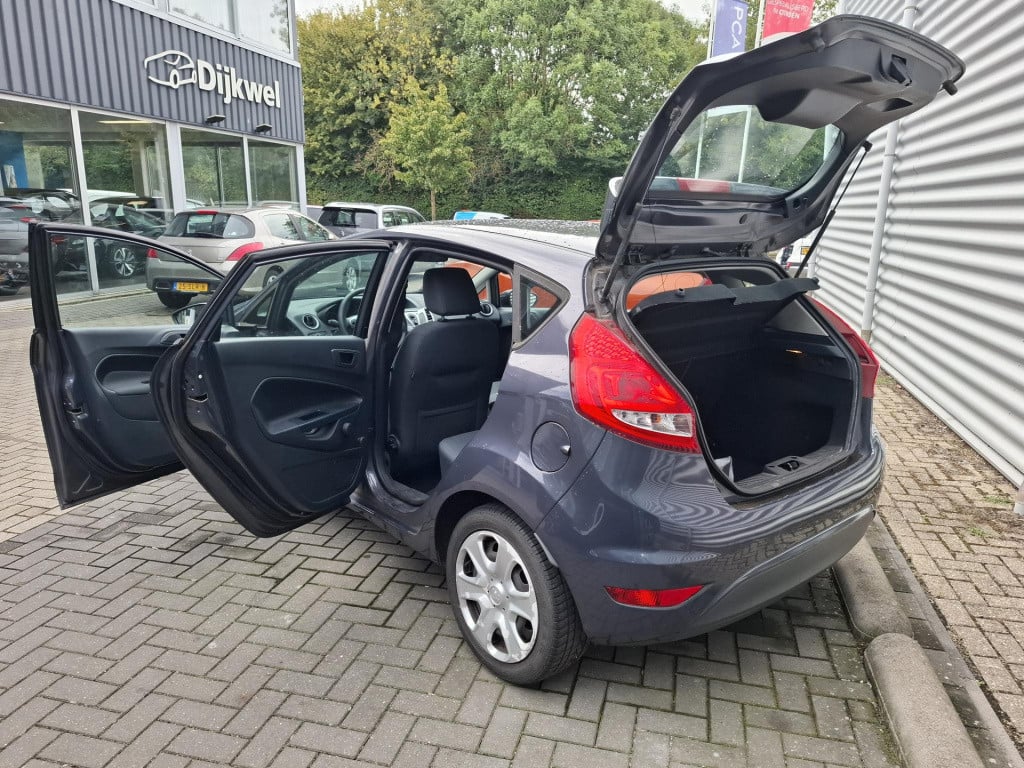 Ford Fiesta 1.25 champion airco 5-drs 1e eigenaar!