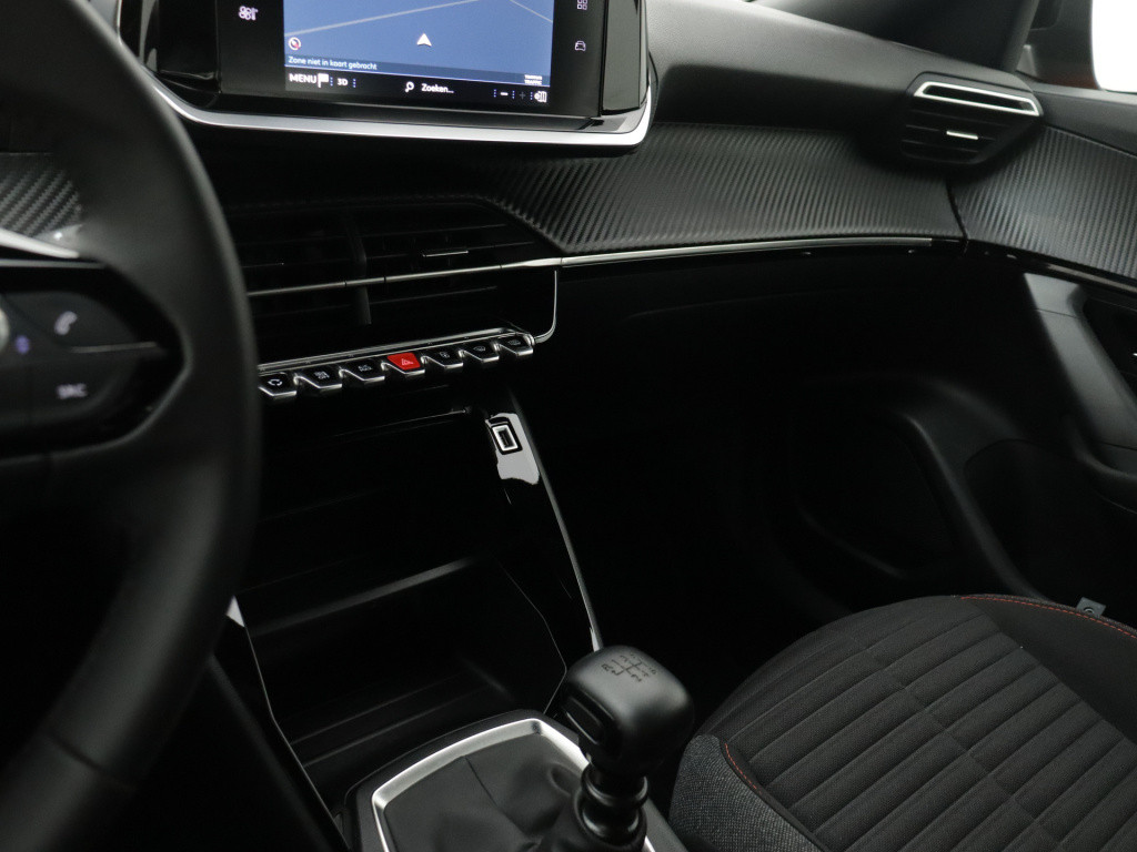 Peugeot 2008 100 pk active pack | rijklaar navigatie