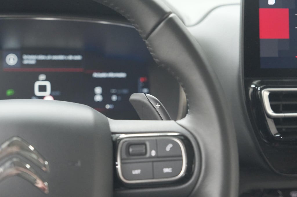 Citroen C5 Aircross 1.2 hybrid 136 e-dcs7 plus | camera | navigatie | parke