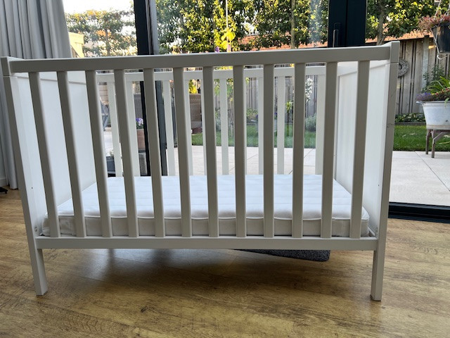 Kinderledikantje (IKEA) wit