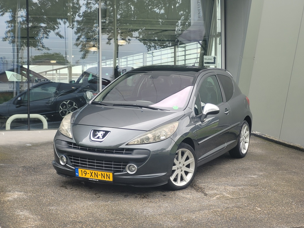 Peugeot 207 1.6-16v t rc