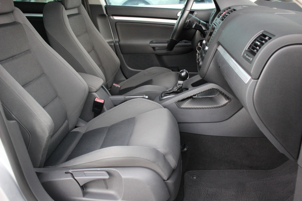 Volkswagen Golf 3.2 r32 | navi | xenon | dsg | 250pk | youngtimer