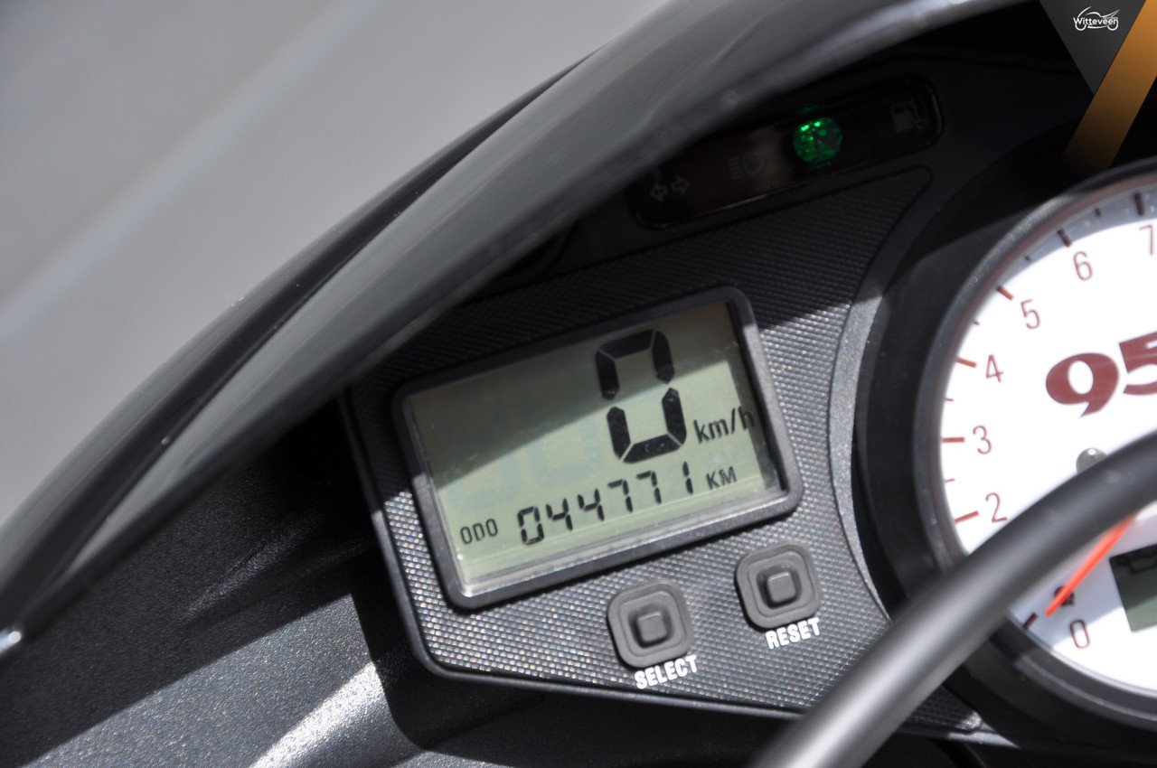 Triumph Speed Triple 955