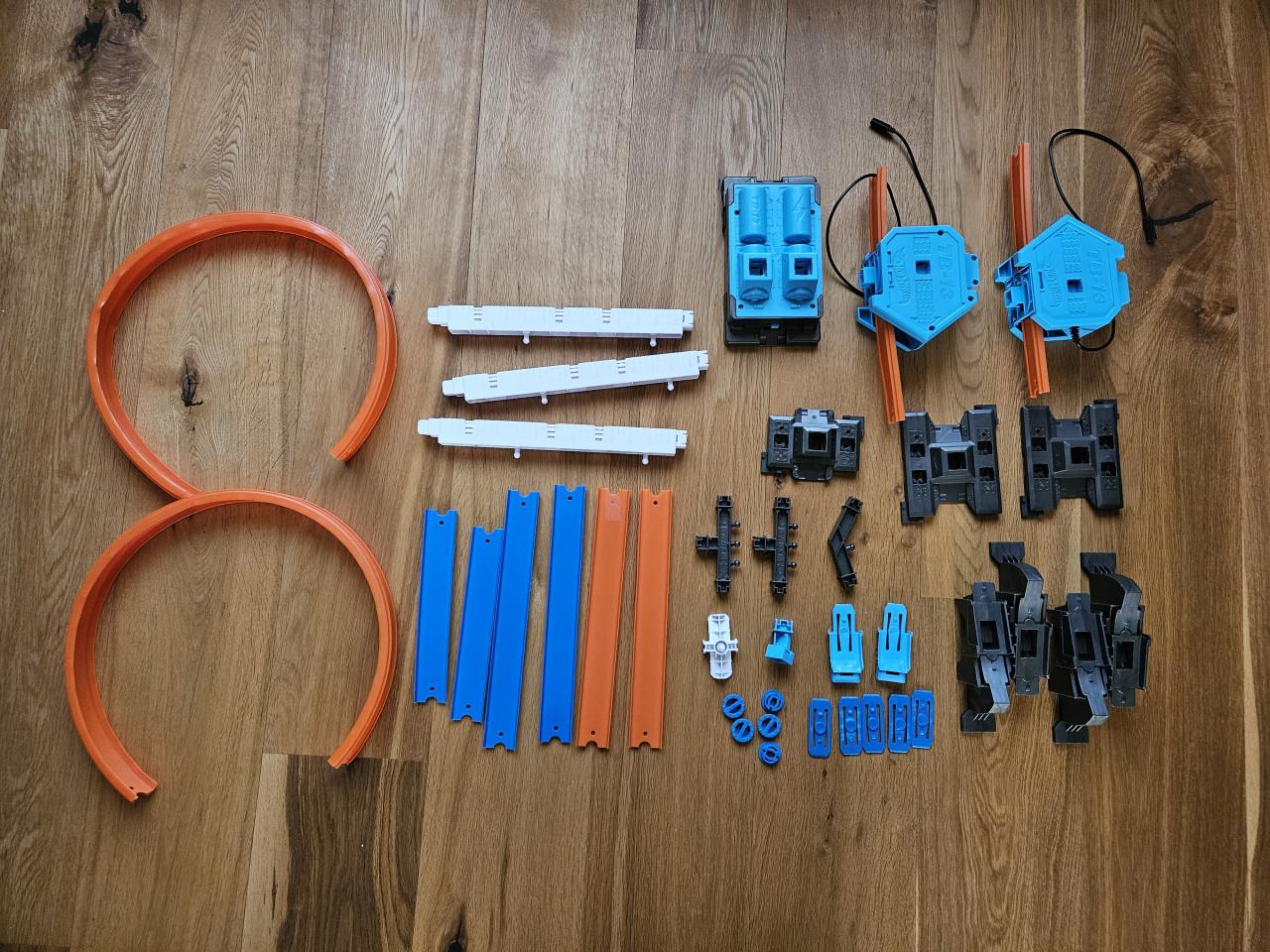 Hot Wheels Double booster power - 4 verschillende banen + power boosters!