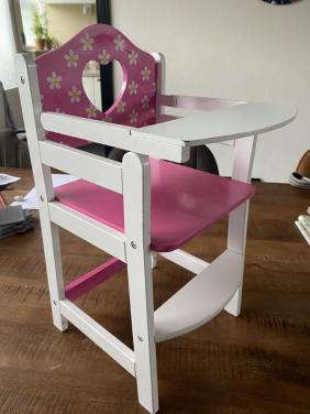 Poppen kinderstoel