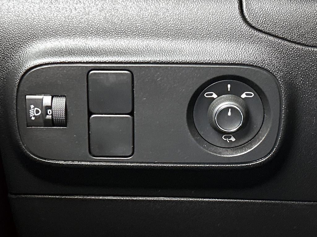 Citroen C3 82pk shine | rijklaar | parkeersensor | navi | android auto |