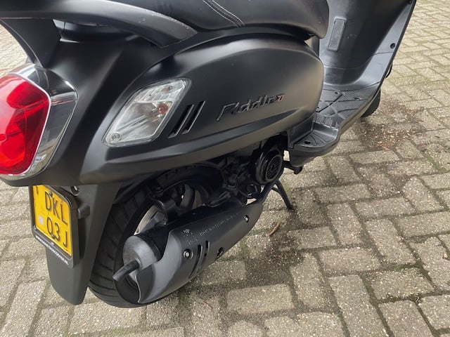 Schitterende SYM FIDDLLE 2 black editon 3300km nu 799 euro